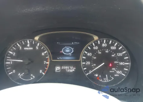 2015 Nissan Altima 2.5 Sv из США, поврежденный, VIN 1N4AL3AP0FC246780